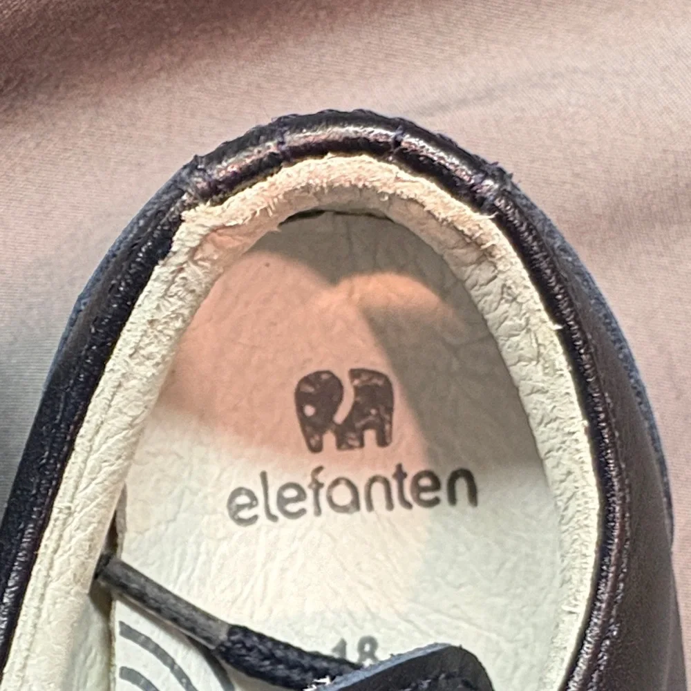 Elefanten Classic Navy Blue‎ Leather Baby First Walker Dress Shoes NWT Size 1